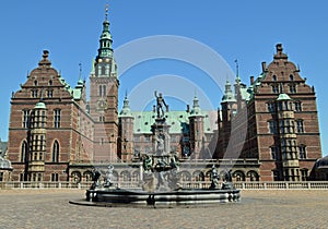 The Castle and Neptunes Fountain - Frederiksborg Castle photo