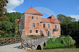 Castle in Oporow photo
