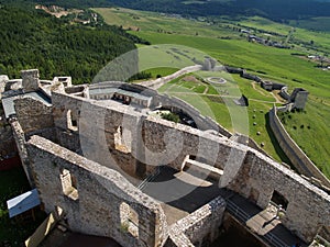 Zrúcanina hradu