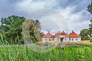 Zrúcanina hradu Franz Schubert v parku, Želiezovce