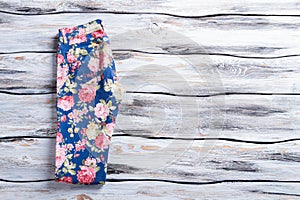 Casual trousers with floral print.