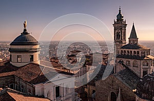 The cathedral of Bergamo and the basilica of Santa Maria Maggiore