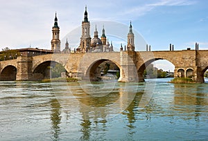 Zaragoza, AragÃÂ³n, Spain. Puente de Piedra photo