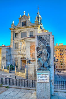 Catedral iglesia de armado efectivo en 