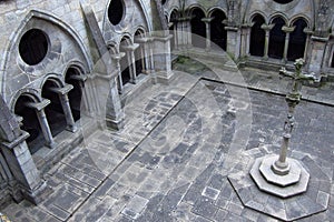 Cathedral cloister - Oporto