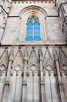 The Cathedral of the Holy Cross and Saint Eulalia, architectural