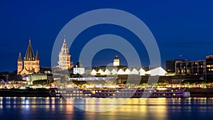 Cathedral of Mainz at night