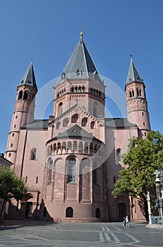 Cathedral in Mainz photo