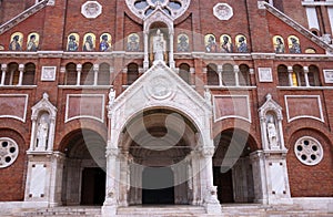 Cathedral of Our Lady of Hungary entrance