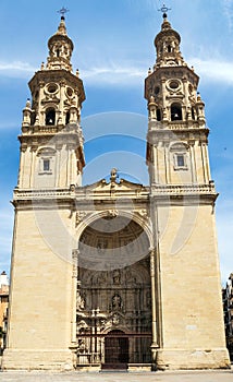Cathedral of Santa Maria de La Redonda photo