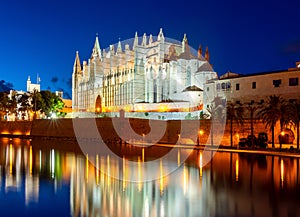 Cathedral of Santa Maria of Palma La Seu at night, Palma de Mallorca, Spain