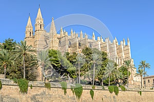 Cathedral of Santa Maria of Palma and Parc del Mar