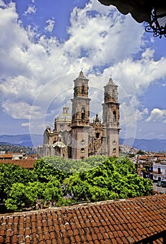 Cathedral of Santa Prisca photo