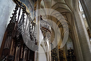 Cathedral st. Barbara - altars