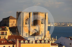 Cathrdral of Lisbon photo
