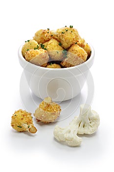 Cauliflower bites, vegetarian food