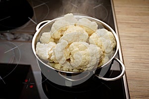 Cauliflower cooked in a saucepan