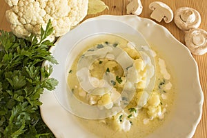 Cauliflower soup with cream