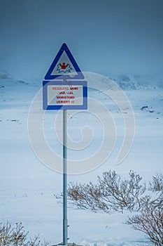 Caution thin ice, Norwegian warning road sign