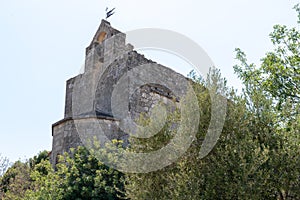 Cavaillon hill church medieval historic