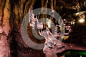 Cave / Cavern