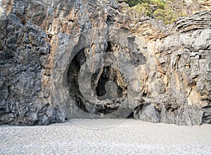 Cavernous beach