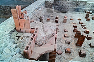 Cavity bricks heating system in Roman bath photo