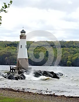 Cayuga Lake lighthouse during high winds