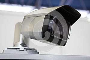 Cctv - Video surveillance camera with robotic control