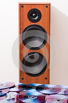 Cd, dvd disks with audio speaker