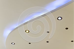 Ceiling halogen spots  and hidden light
