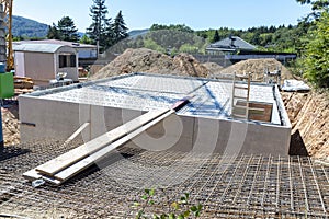 Cellar made of prefabricated concrete walls as waterproof construction