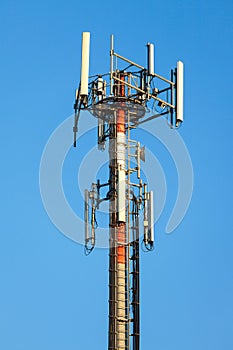 Cellular communication tower