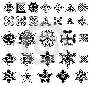 25 Celtic knots collection