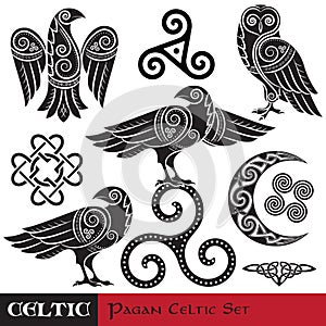 Celtic Magic set. Celtic horned Moon, Celtic Owl, Celtic Raven