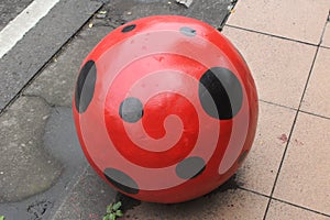Cement ball polkadot on the street