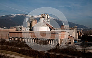 Cement processing plant