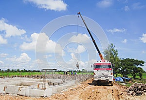 Cement truck pour cement construction. photo