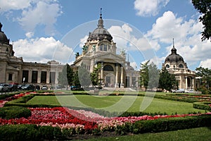 Park and palace in the center of Budapest