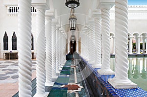 Sultan Omar Ali Saifuddien Mosque in Brunei photo