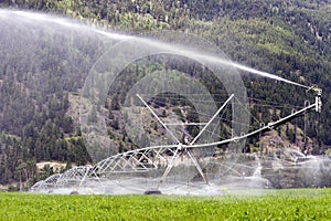 Center Pivot Irrigation Equipment