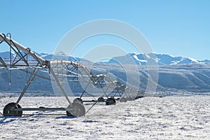 Center pivot irrigation system