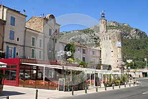 Center town of Anduze photo
