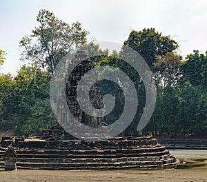 The central pond at Neak Pean in Angkor Complex