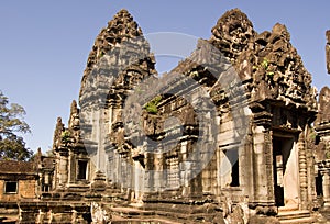 Central Prasat, Banteay Samre Temple, Angkor, Camb photo
