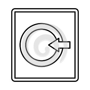Centralize Half Glyph Style vector icon which can easily modify or edit
