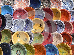 Ceramic dishes