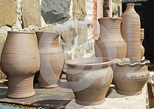 Ceramic pottery products