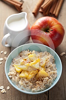 Cereal with caramelized apple