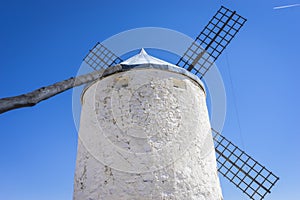 cereal mills mythical Castile in Spain, Don Quixote, Castilian l